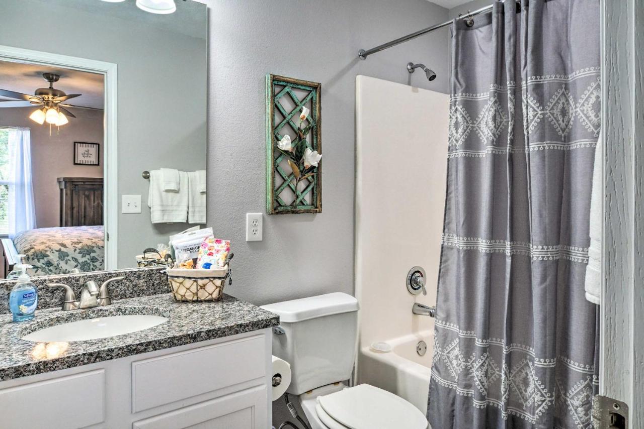 Cozy Condo With Pool Access, 5 Mi To Table Rock Lake Branson Exterior foto